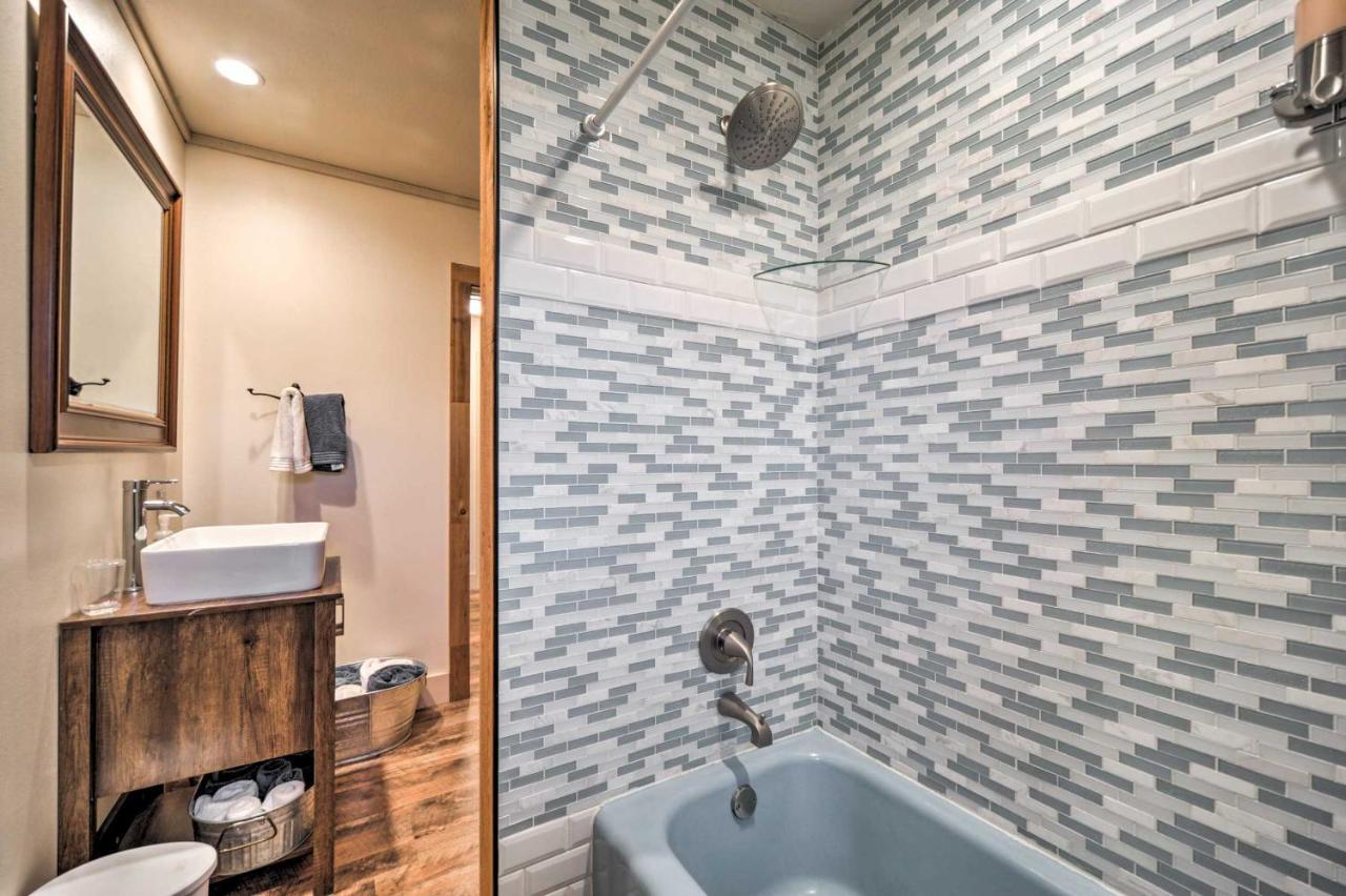 The Blue Tub In Downtown Fredericksburg! Villa Exterior photo